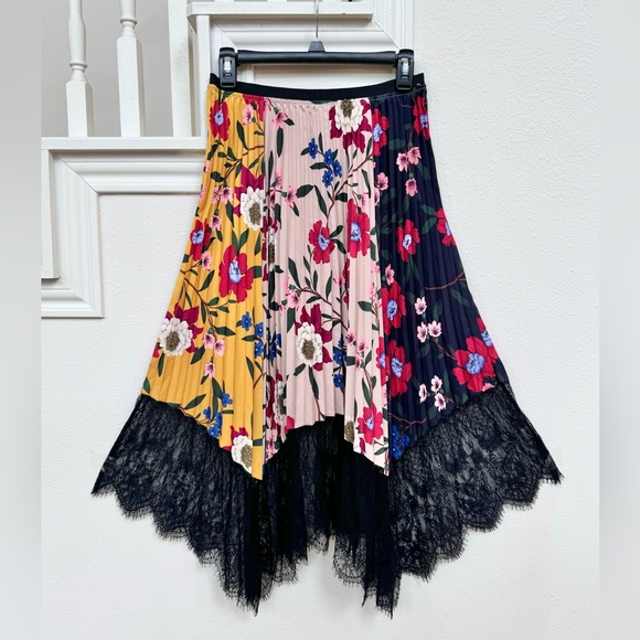 French Connection Floral Pleated Skirt size S - Picture 1 of 7